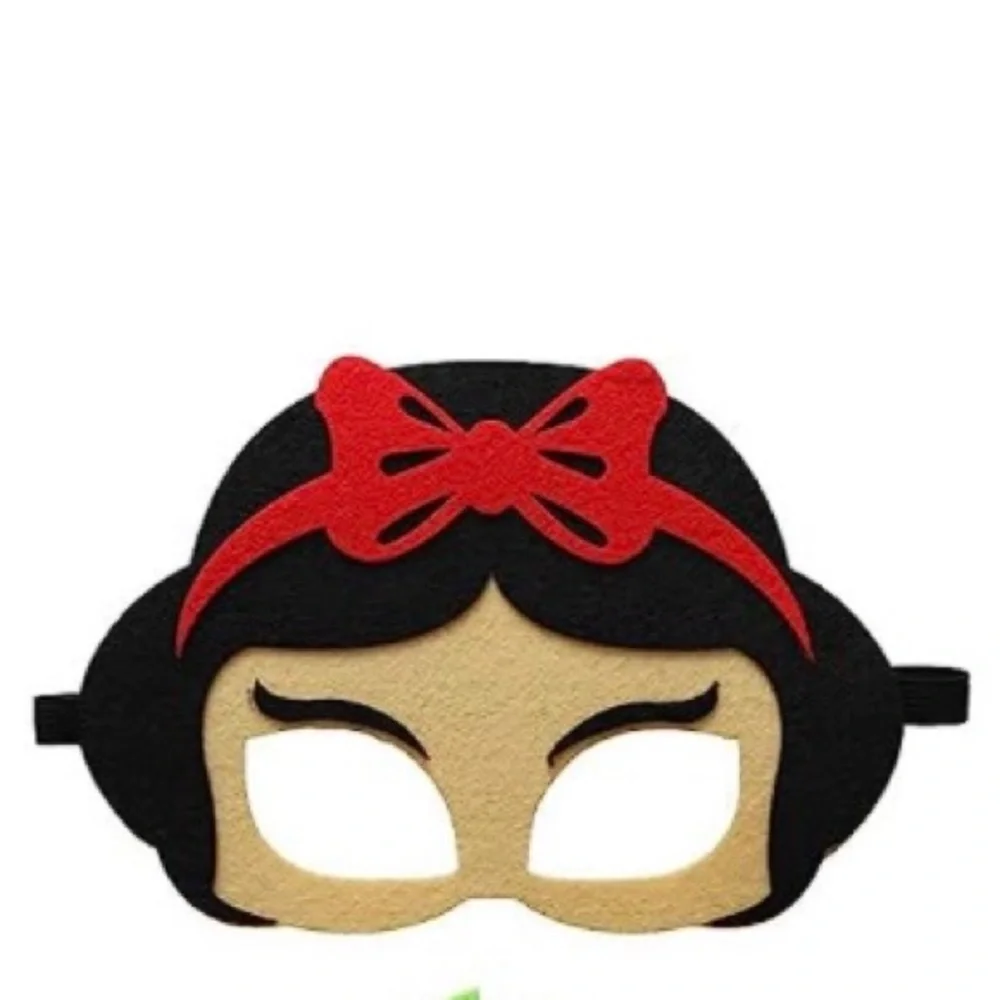 Disney Cinderella & Snow White Fun Felt Face Mask with Elastic Straps Brand New